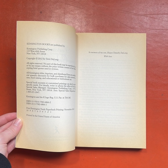 Postcards From Cedar Key paperback book by Terri Dulong - Picture 6 of 7